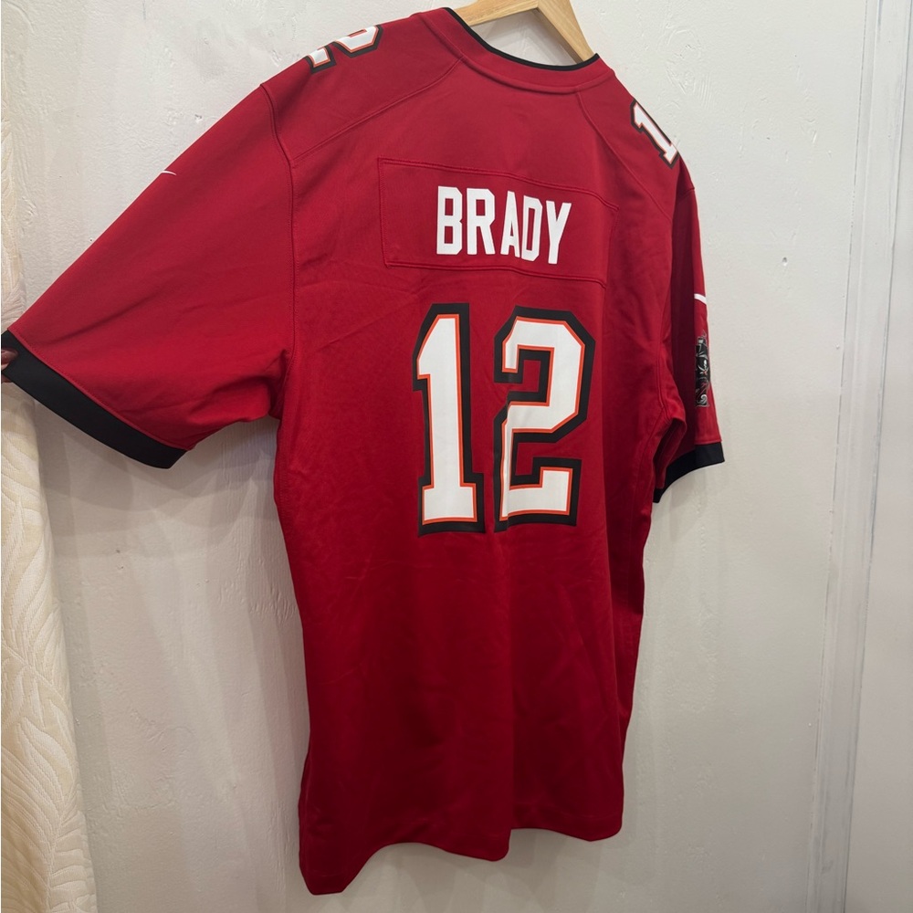 BUCCANEERS BRADY #12